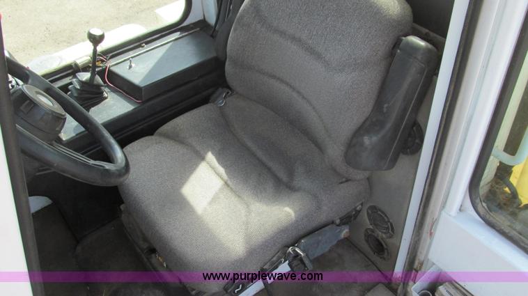 image for item E3849 1997 SpraCoupe 3440 self-propelled sprayer