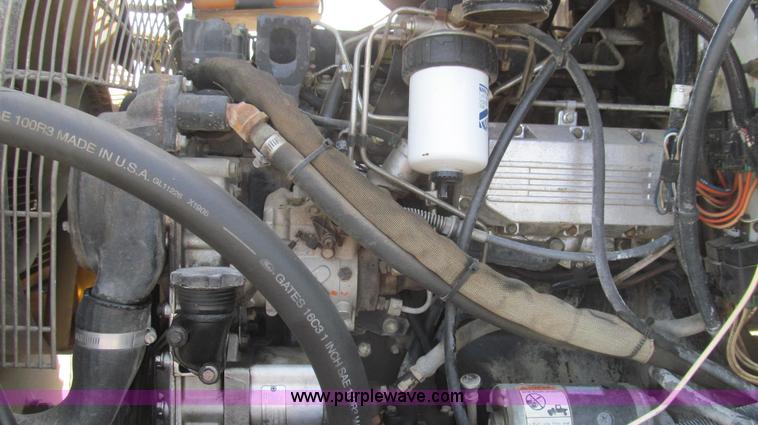 image for item E3849 1997 SpraCoupe 3440 self-propelled sprayer