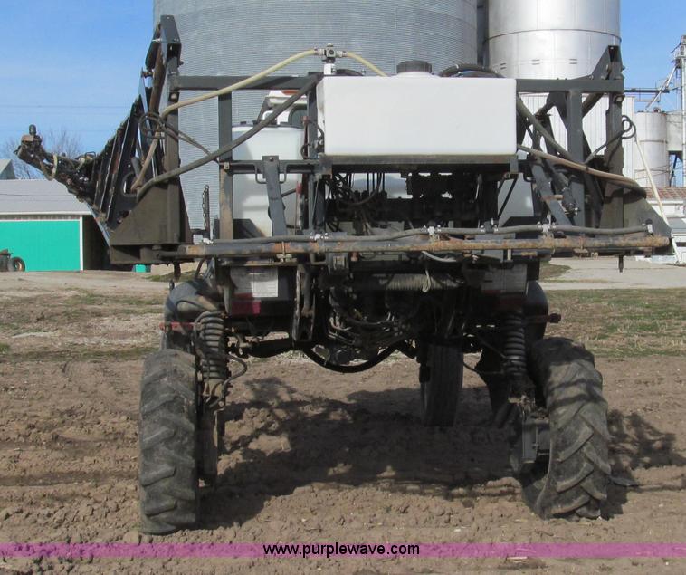 image for item E3851 1999 SpraCoupe 4440 self-propelled sprayer