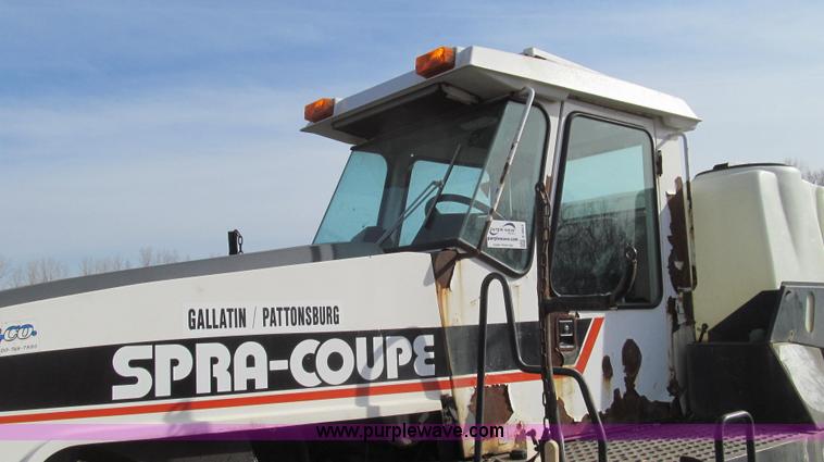 image for item E3851 1999 SpraCoupe 4440 self-propelled sprayer