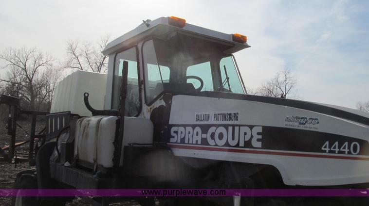 image for item E3851 1999 SpraCoupe 4440 self-propelled sprayer