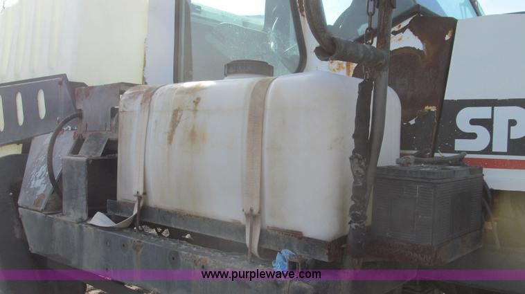 image for item E3851 1999 SpraCoupe 4440 self-propelled sprayer