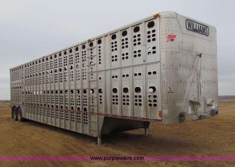 image for item E8463 1994 Wilson cattle pot trailer