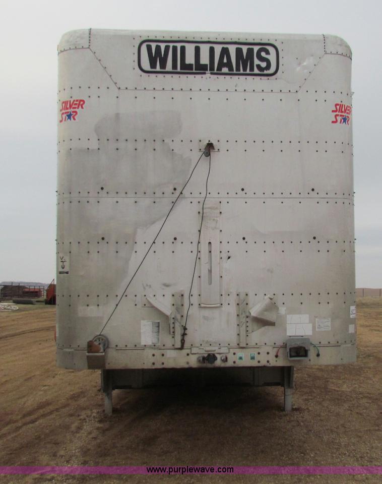 image for item E8463 1994 Wilson cattle pot trailer