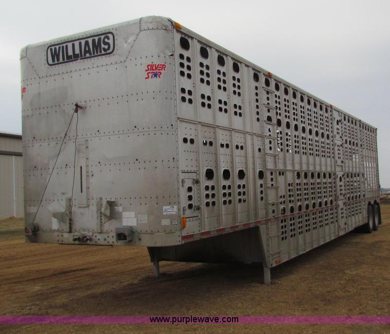 image for item E8463 1994 Wilson cattle pot trailer