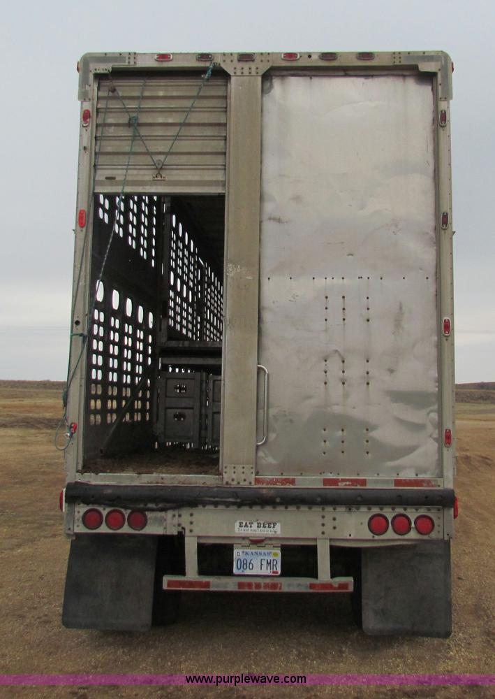 image for item E8463 1994 Wilson cattle pot trailer