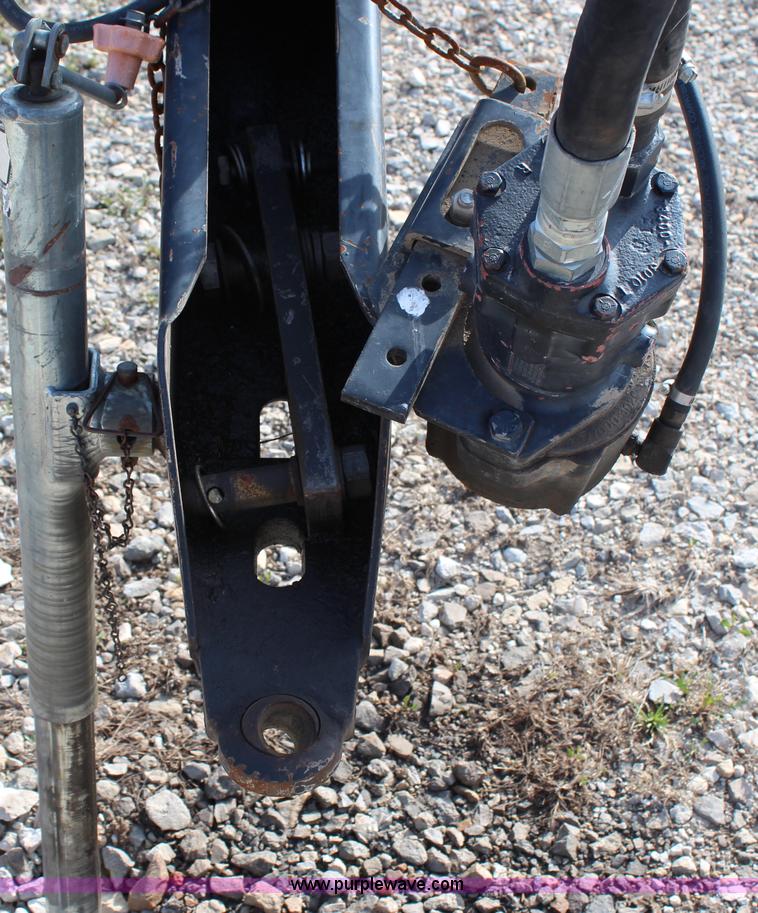 image for item F2806 Hesston 1160 Hydro-Swing swather