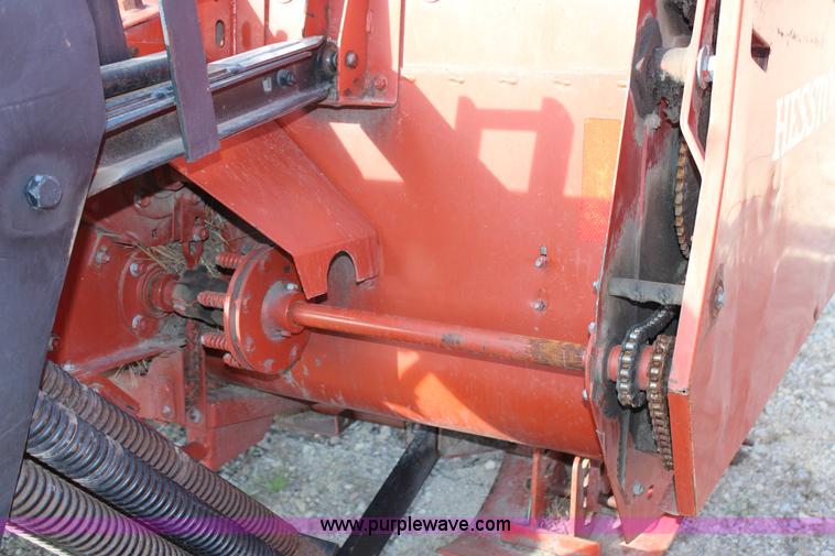 image for item F2806 Hesston 1160 Hydro-Swing swather