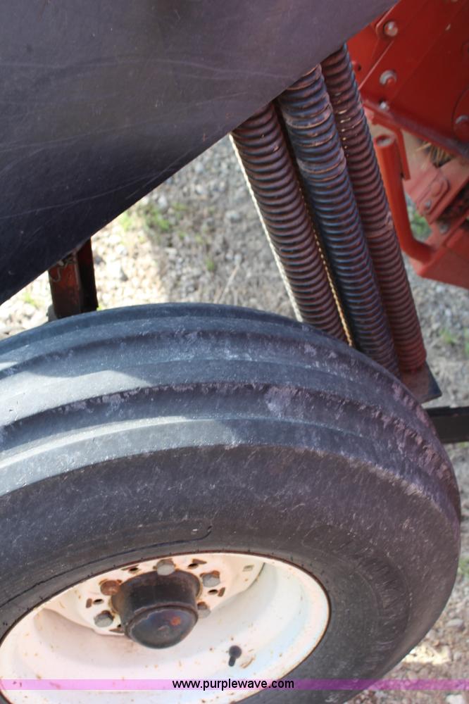 image for item F2806 Hesston 1160 Hydro-Swing swather