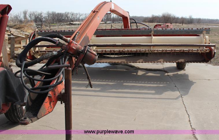 image for item F2829 Hesston 1014 Hydro-Swing swather