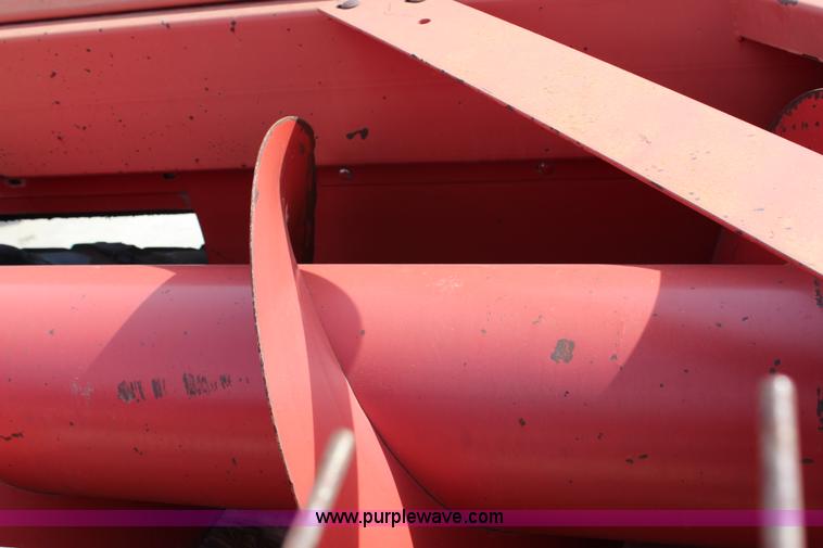 image for item F2842 Gehl 2270 HydroSwing swather