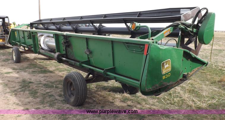 image for item F6482 John Deere 930 rigid header