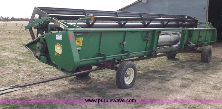 image for item F6482 John Deere 930 rigid header