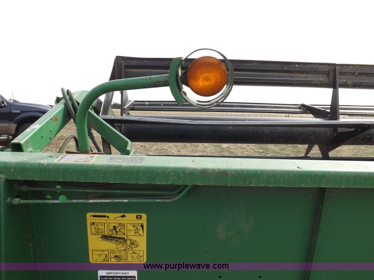 image for item F6482 John Deere 930 rigid header
