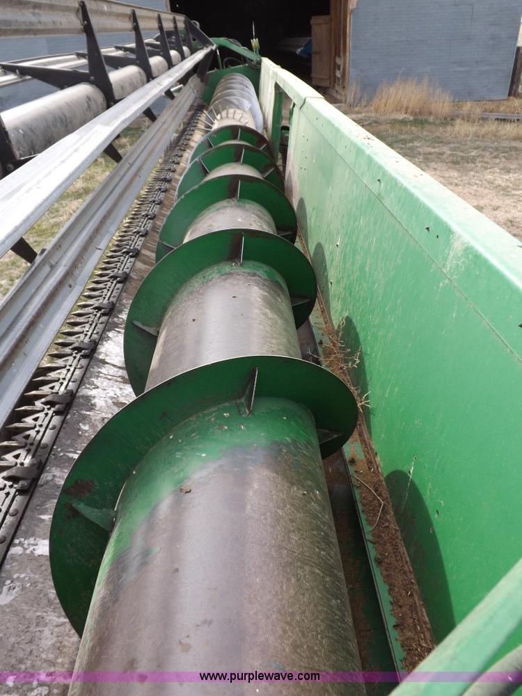 image for item F6482 John Deere 930 rigid header