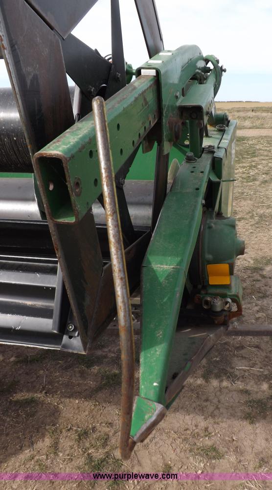 image for item F6482 John Deere 930 rigid header