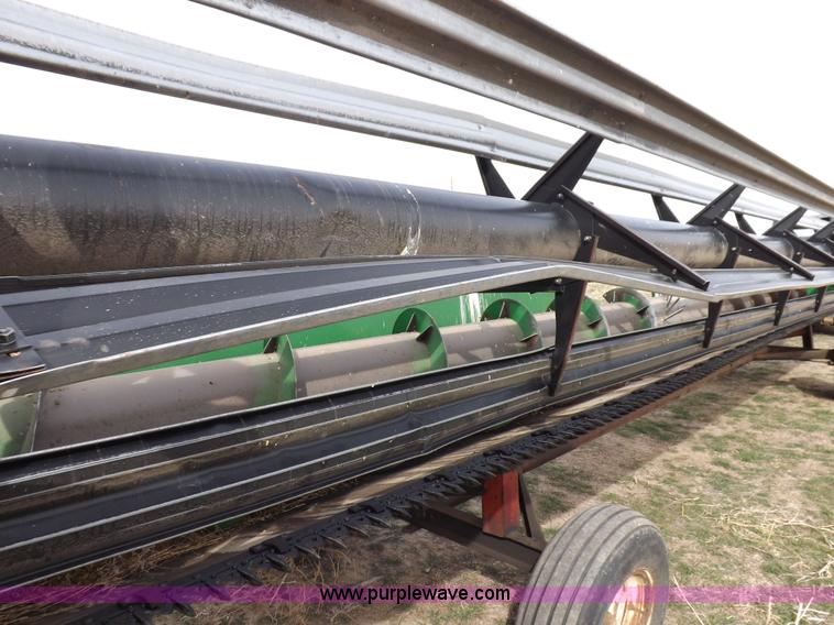 image for item F6482 John Deere 930 rigid header