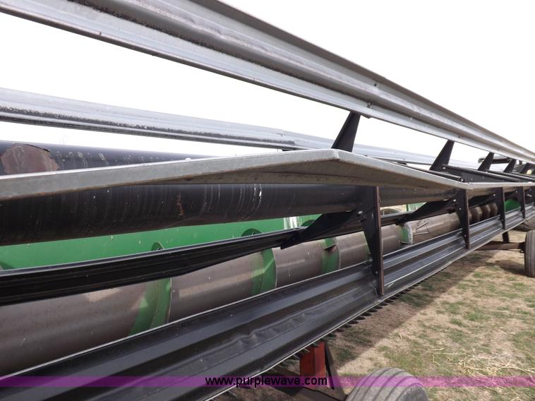 image for item F6482 John Deere 930 rigid header
