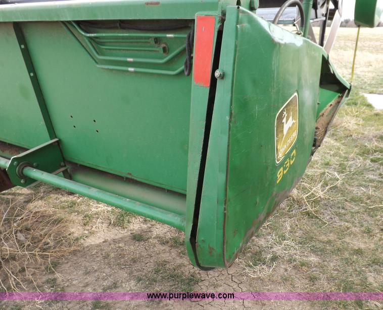 image for item F6482 John Deere 930 rigid header