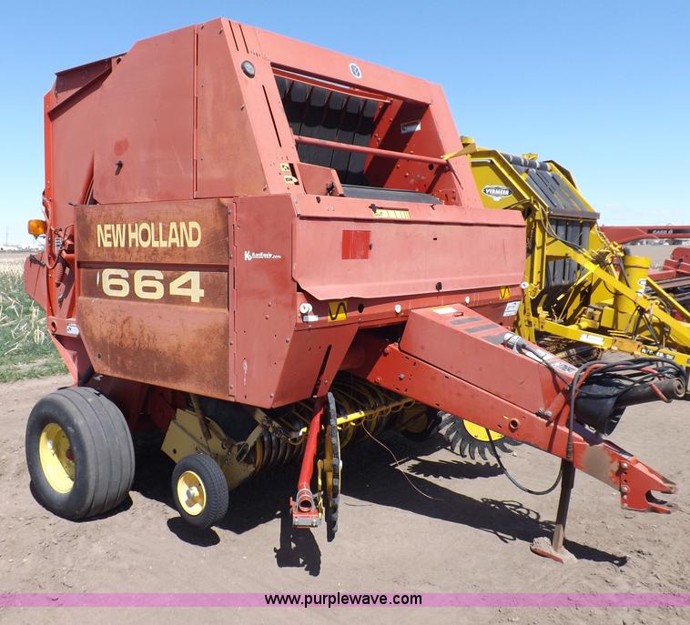 image for item F6485 1997 Case IH 664 round baler