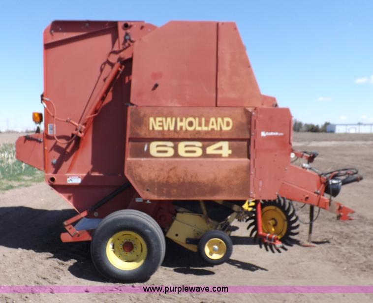 image for item F6485 1997 Case IH 664 round baler