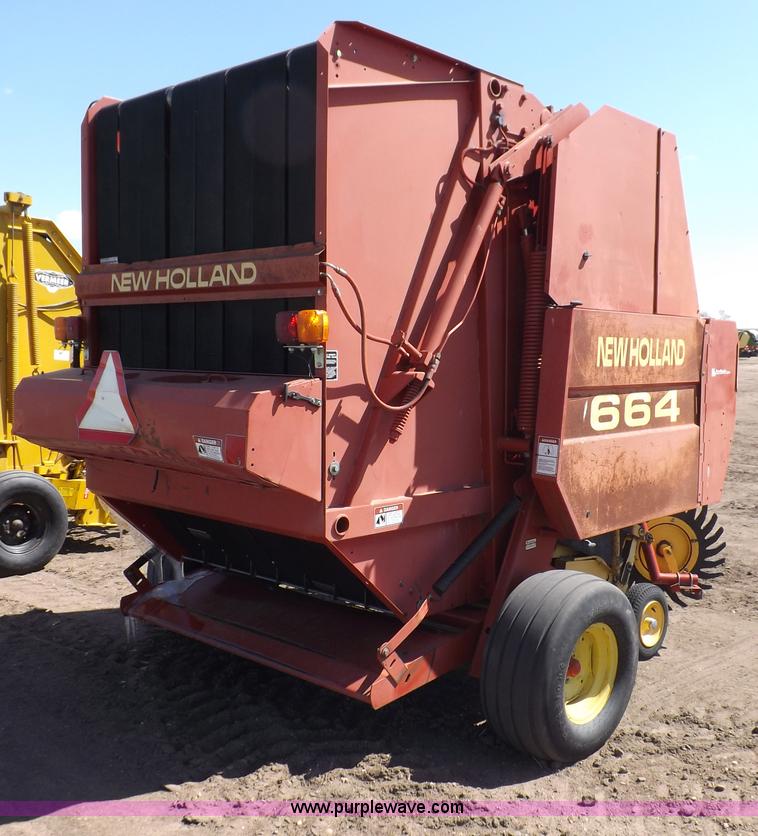 image for item F6485 1997 Case IH 664 round baler