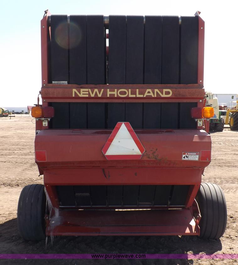 image for item F6485 1997 Case IH 664 round baler