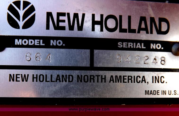 image for item F6485 1997 Case IH 664 round baler