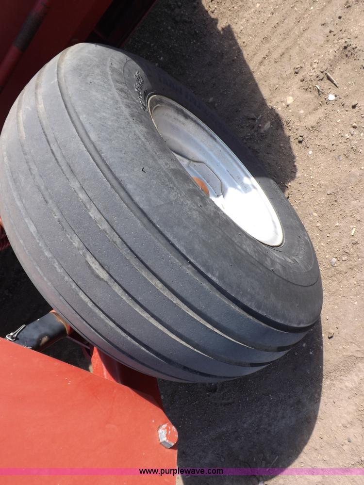 image for item F6488 1992 Case IH 8380 mower conditioner