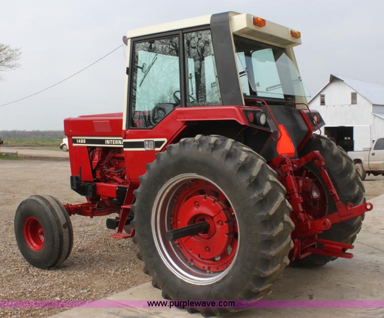 image for item F8672 1980 International 1486 tractor