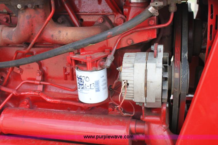 image for item F8672 1980 International 1486 tractor