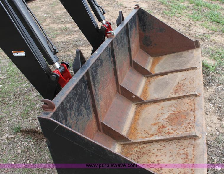 image for item F8673 Westendorf TA-46 loader