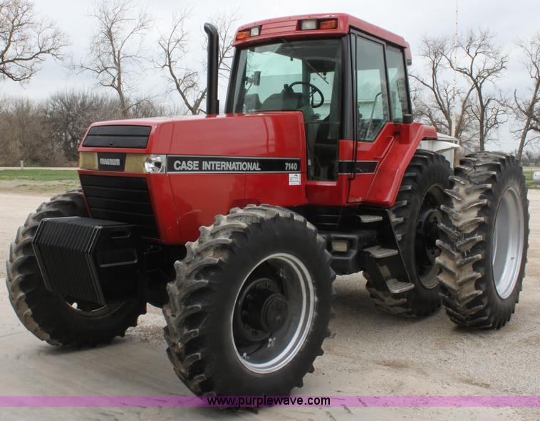 image for item F8682 Case IH 7140 MFWD tractor