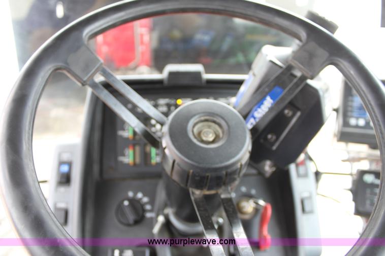 image for item F8682 Case IH 7140 MFWD tractor