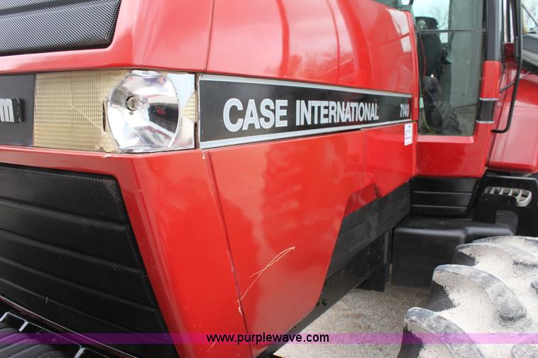 image for item F8682 Case IH 7140 MFWD tractor