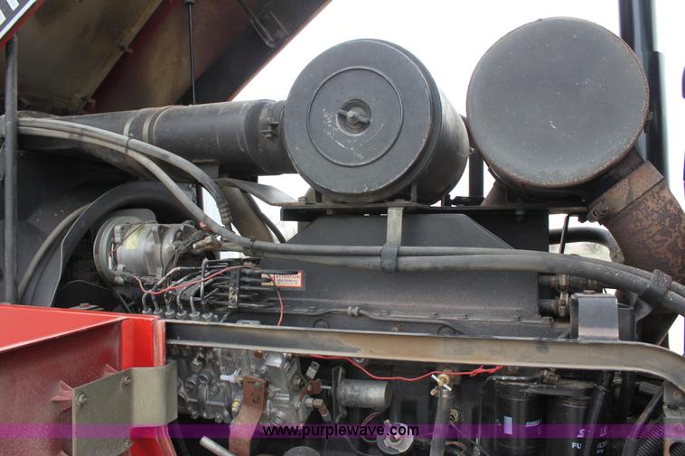 image for item F8682 Case IH 7140 MFWD tractor