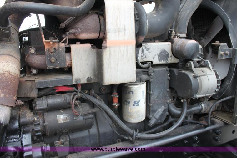 image for item F8682 Case IH 7140 MFWD tractor