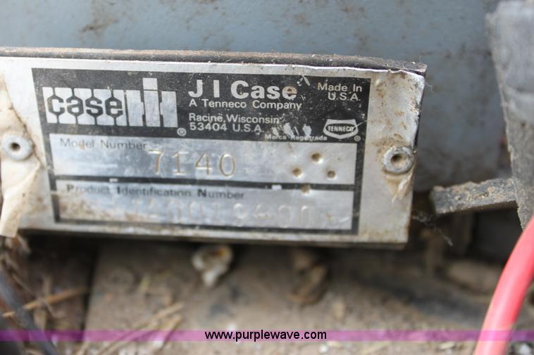 image for item F8682 Case IH 7140 MFWD tractor
