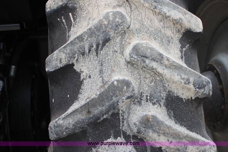 image for item F8682 Case IH 7140 MFWD tractor