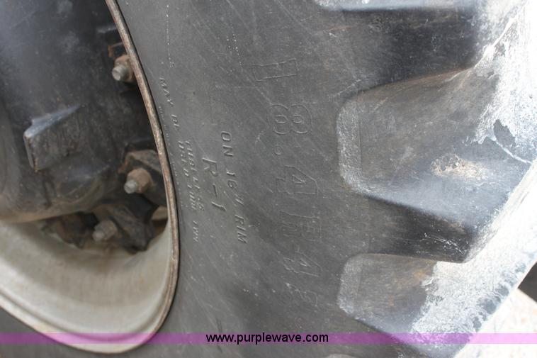 image for item F8682 Case IH 7140 MFWD tractor