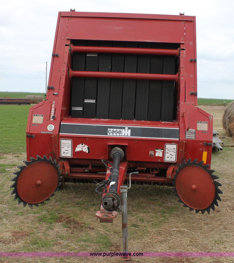 image for item F8699 Case IH 8465A baler