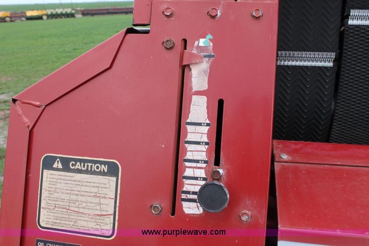 image for item F8699 Case IH 8465A baler