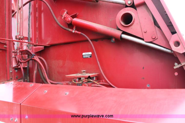 image for item F8699 Case IH 8465A baler