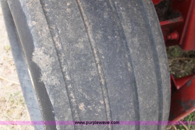 image for item F8699 Case IH 8465A baler