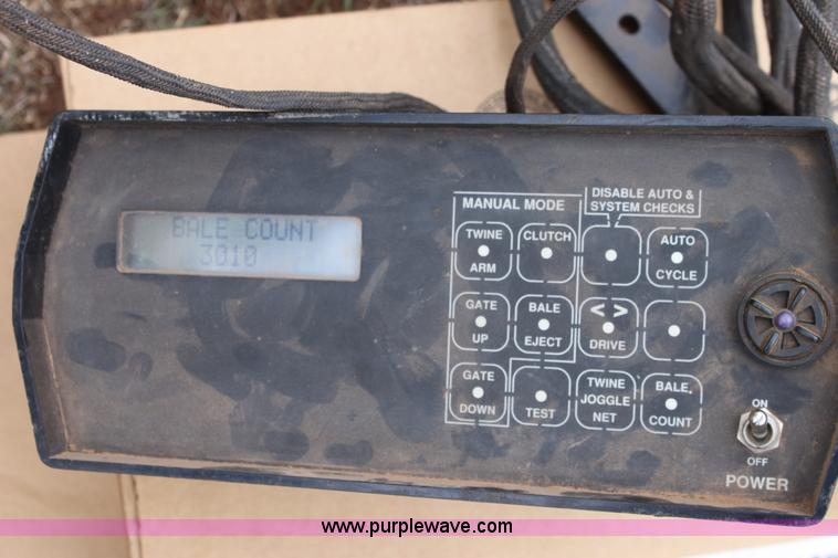 image for item F8699 Case IH 8465A baler