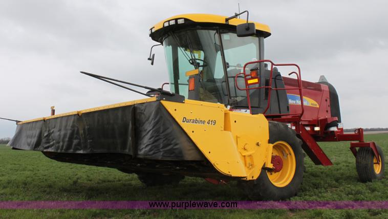 image for item F8710 2012 New Holland H8080 self-propelled swather