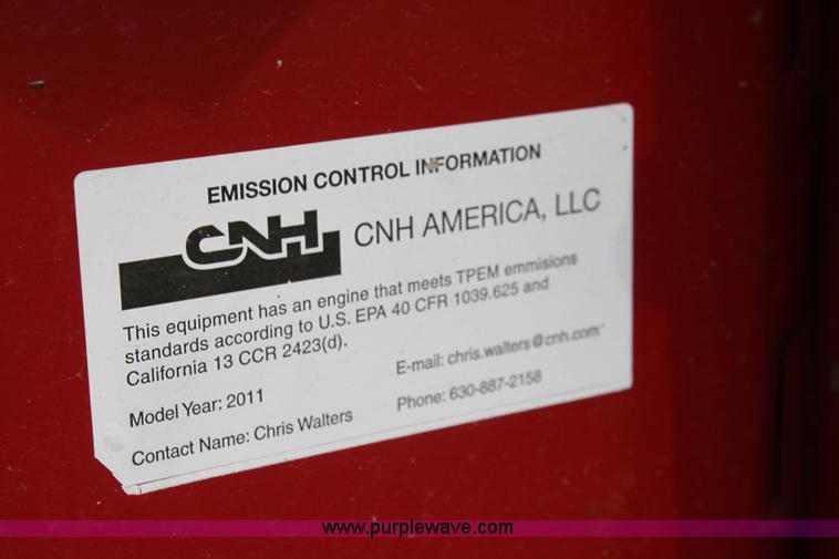 image for item F8710 2012 New Holland H8080 self-propelled swather