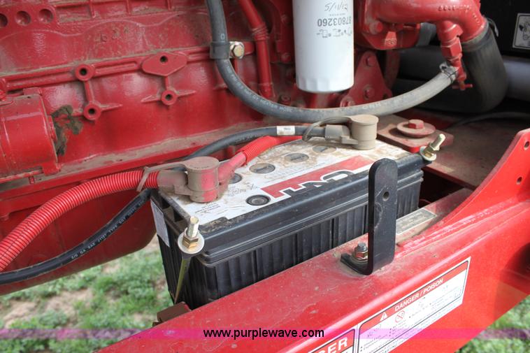 image for item F8710 2012 New Holland H8080 self-propelled swather