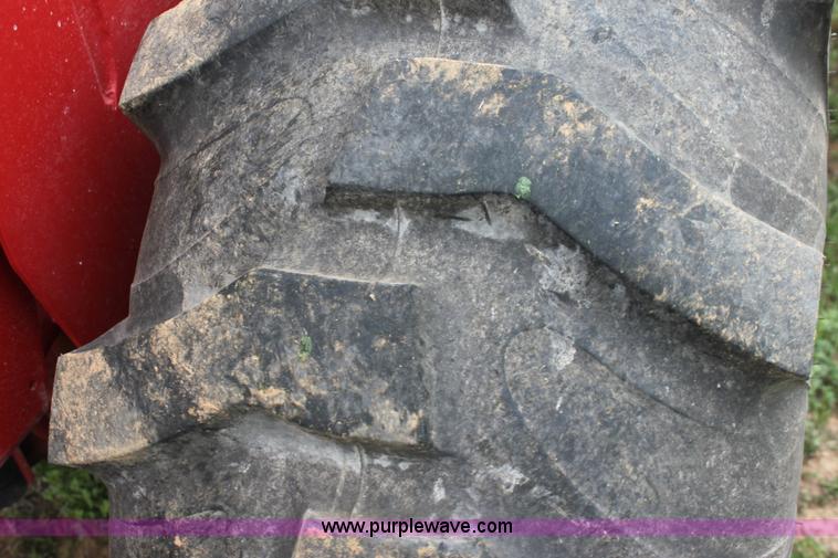 image for item F8710 2012 New Holland H8080 self-propelled swather