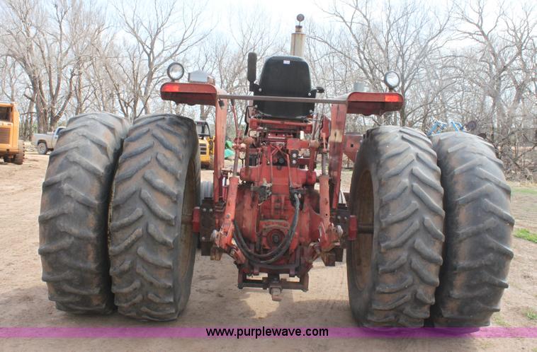 image for item F8711 International 966 tractor